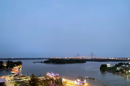 ninh-kieu-wharf-in-can-tho-900000-mekong-delta-panorama