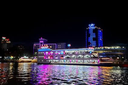 ninh-kieu-wharf-in-can-tho-900000-mekong-delta-scenery