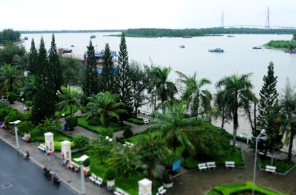 ninh-kieu-wharf-in-can-tho-900000-mekong-delta-panorama