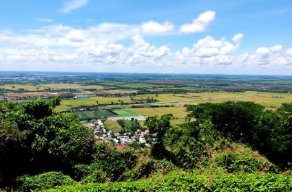 sam-mountain-panorama